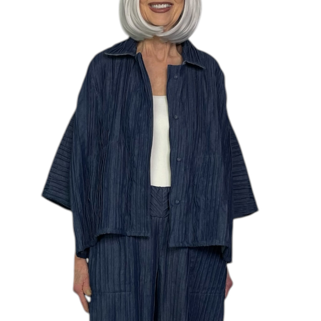 RIPPLE TUCK DENIM CROP JACKET