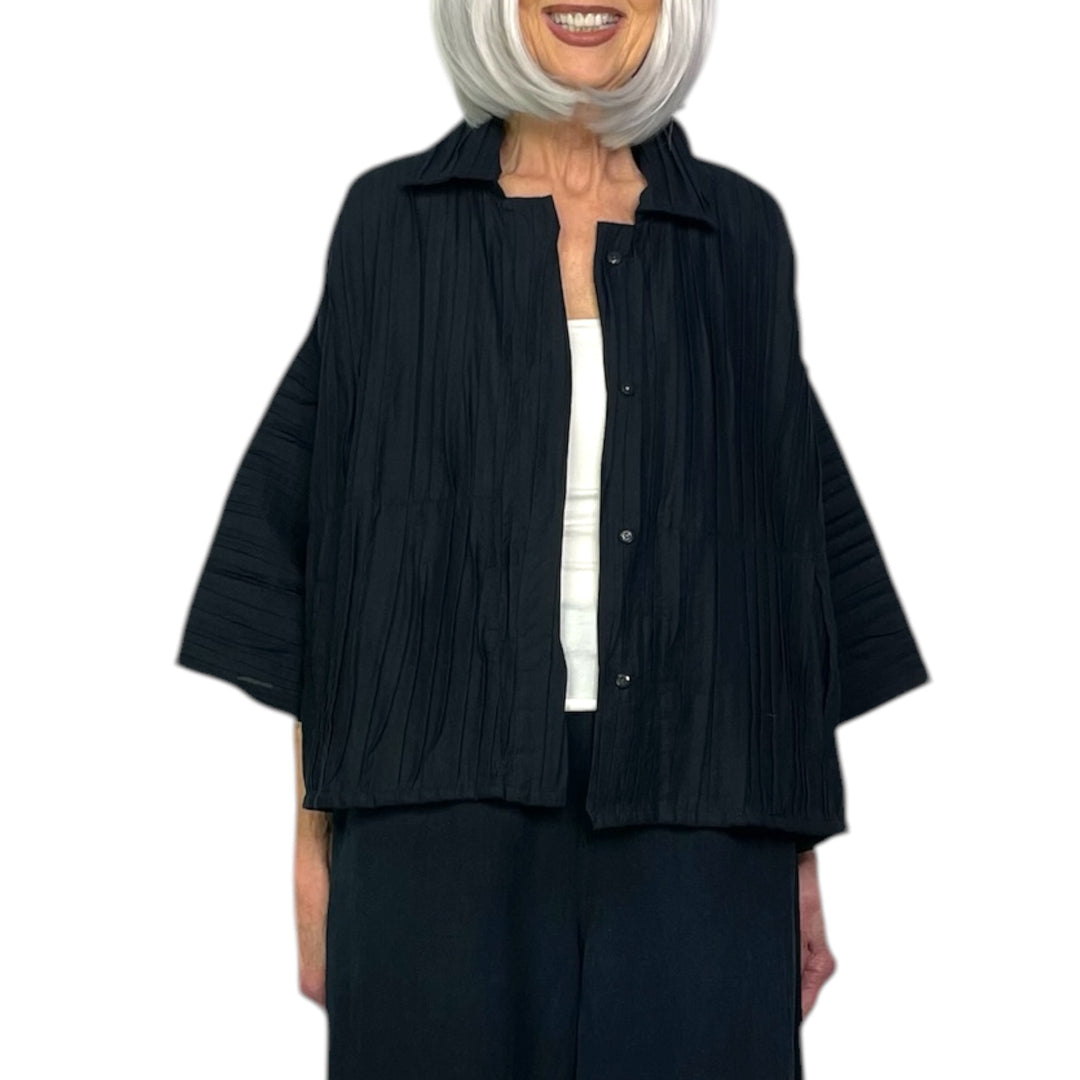 RIPPLE TUCK SOLID CROP JACKET