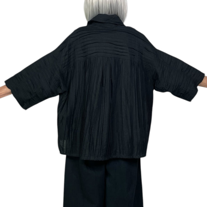 RIPPLE TUCK SOLID CROP JACKET