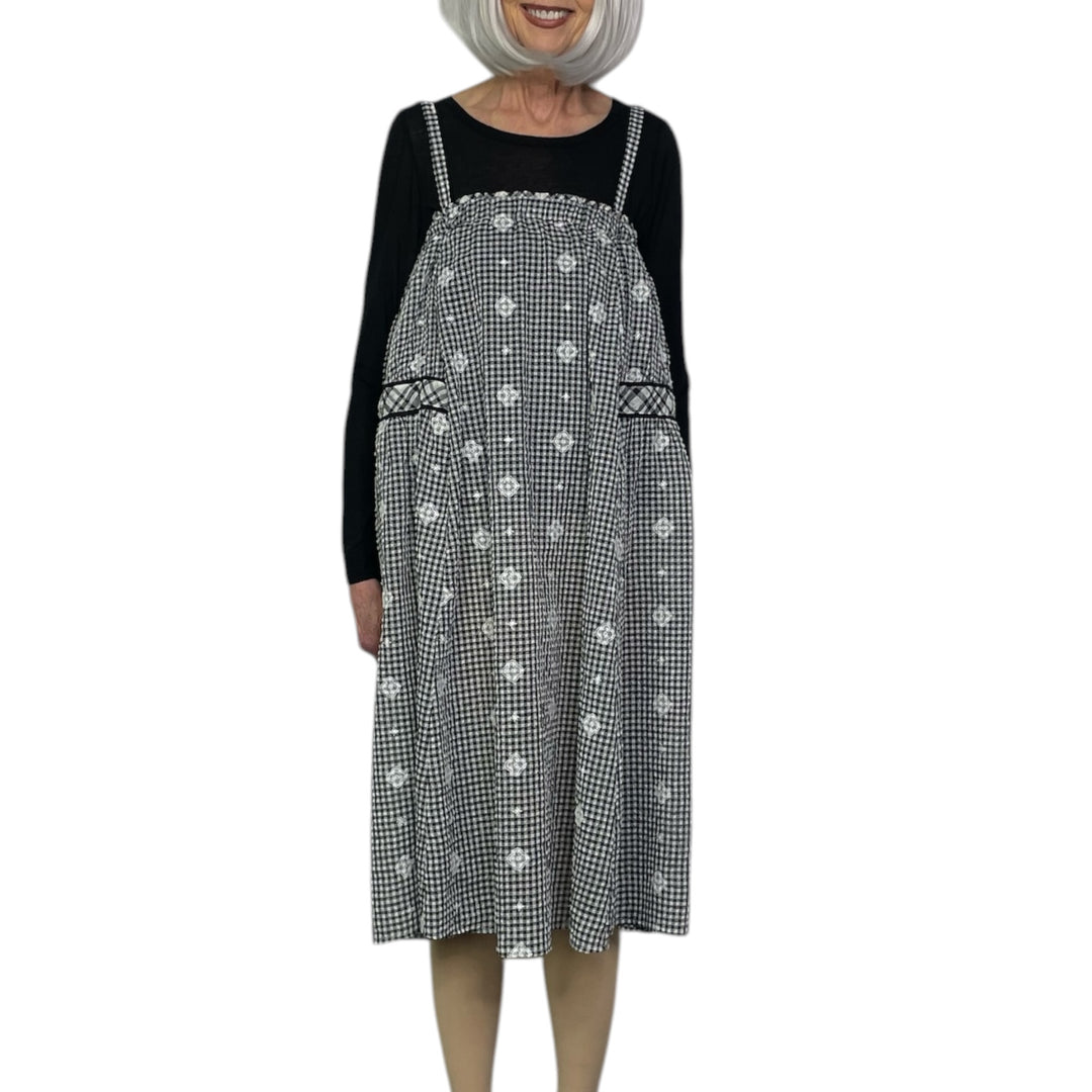 EMBROIDERED SEERSUCKER SKIRT/DRESS