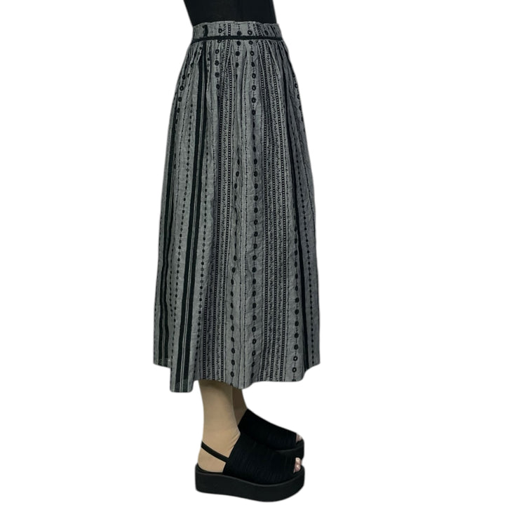 EYELET EMBROIDERED SKIRT