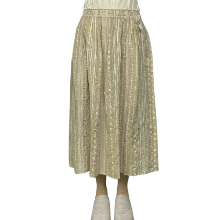 EYELET EMBROIDERED SKIRT 