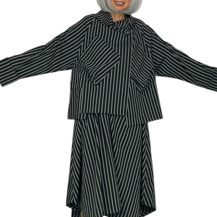 STRIPED STAND COLLAR JACKET