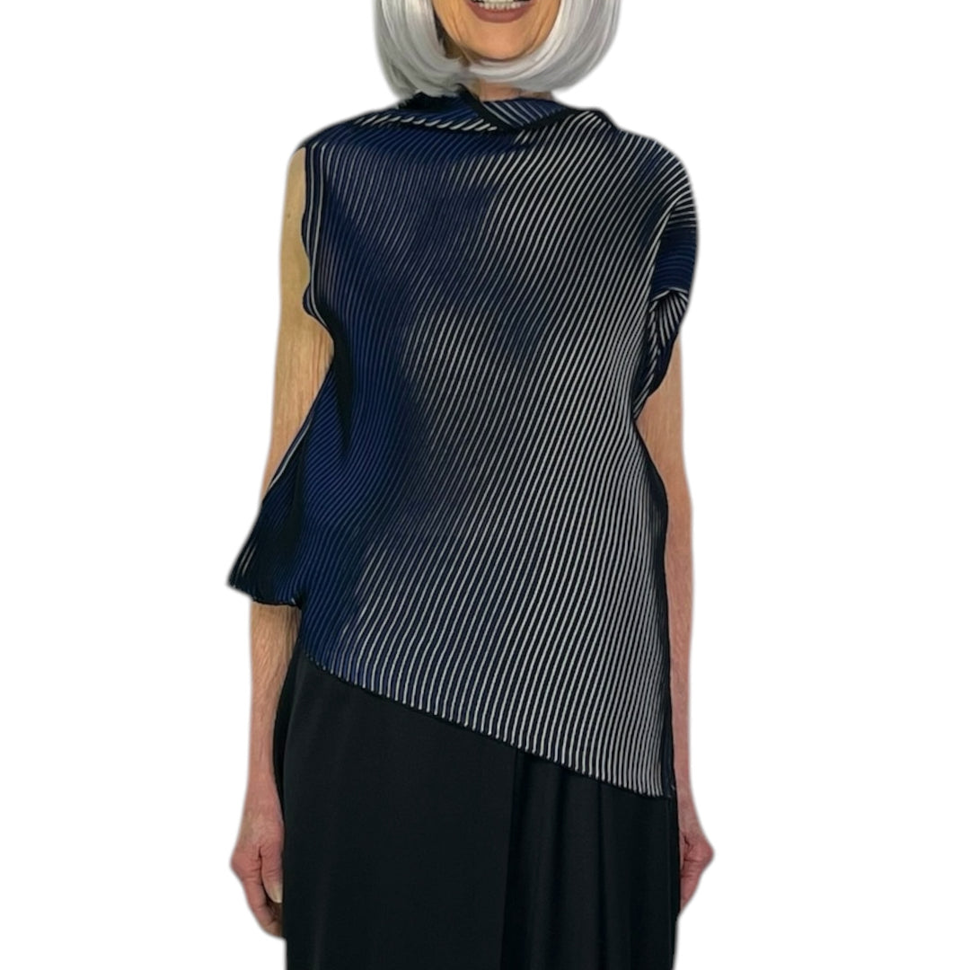 FACET KNIT SLEEVELESS TOP