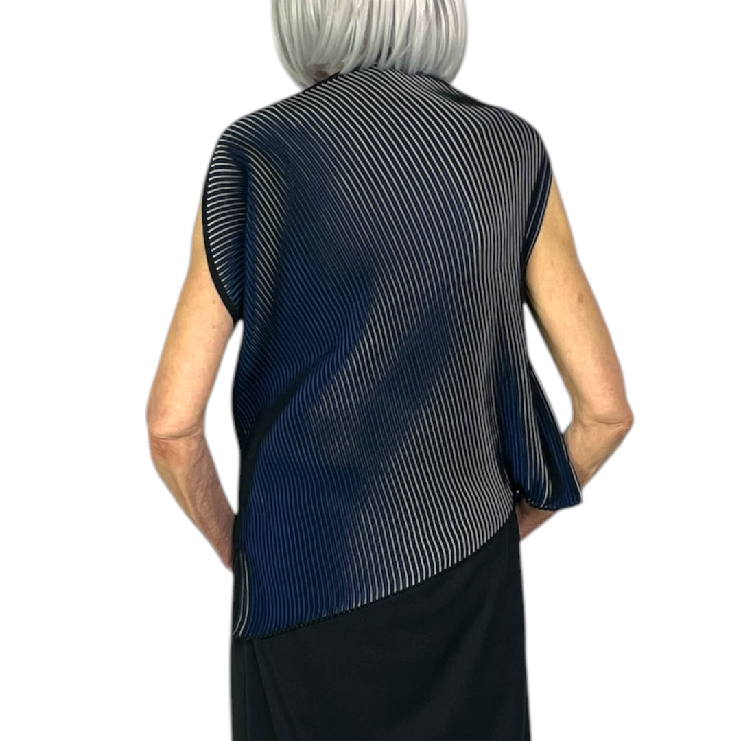 FACET KNIT SLEEVELESS TOP