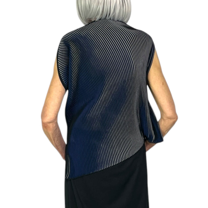 FACET KNIT SLEEVELESS TOP