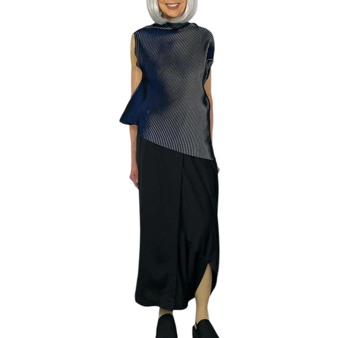 FACET KNIT SLEEVELESS TOP