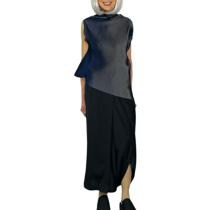 FACET KNIT SLEEVELESS TOP