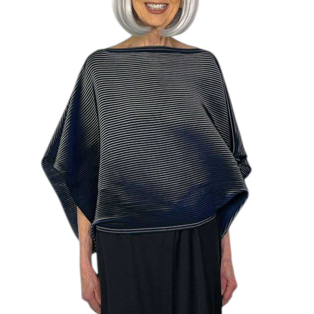 FACET KNIT BOXY TOP
