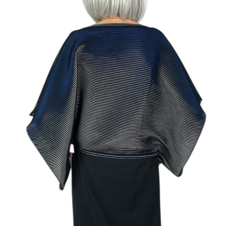 FACET KNIT BOXY TOP