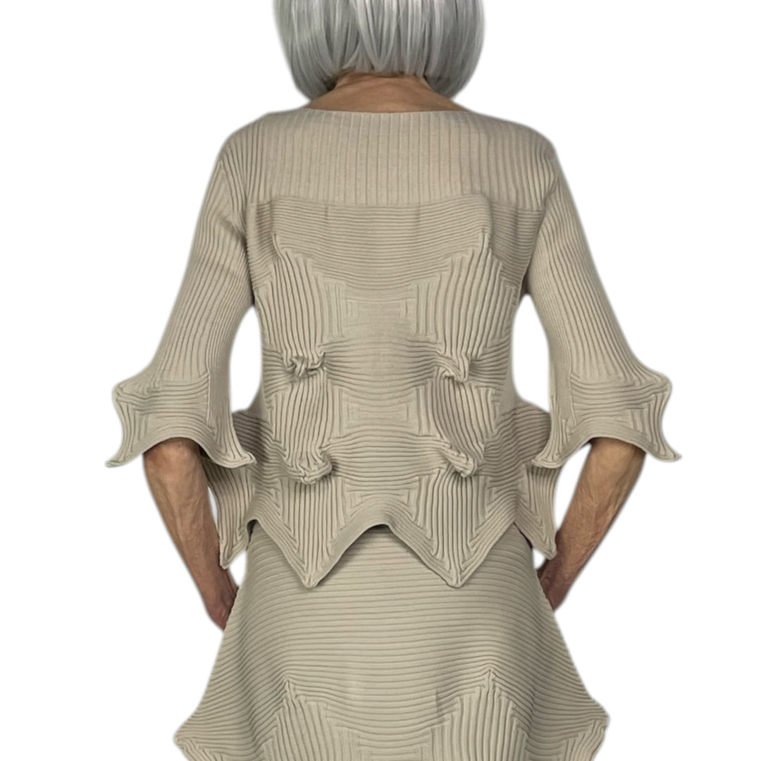 LINKAGE KNIT ELBOW SLEEVE TOP