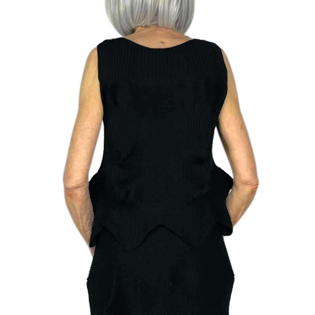LINKAGE KNIT SLEEVELESS TOP
