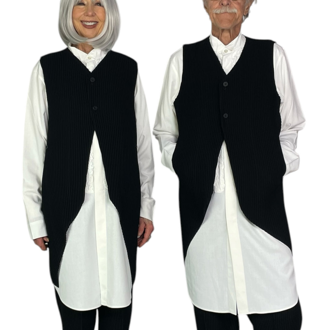 TUXEDO PLEATS VEST