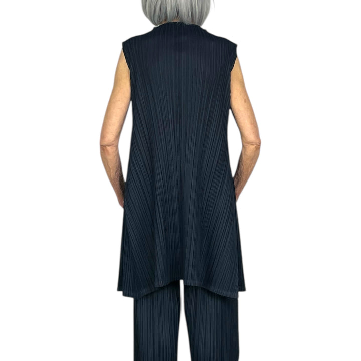 MELLOW PLEATS TUNIC