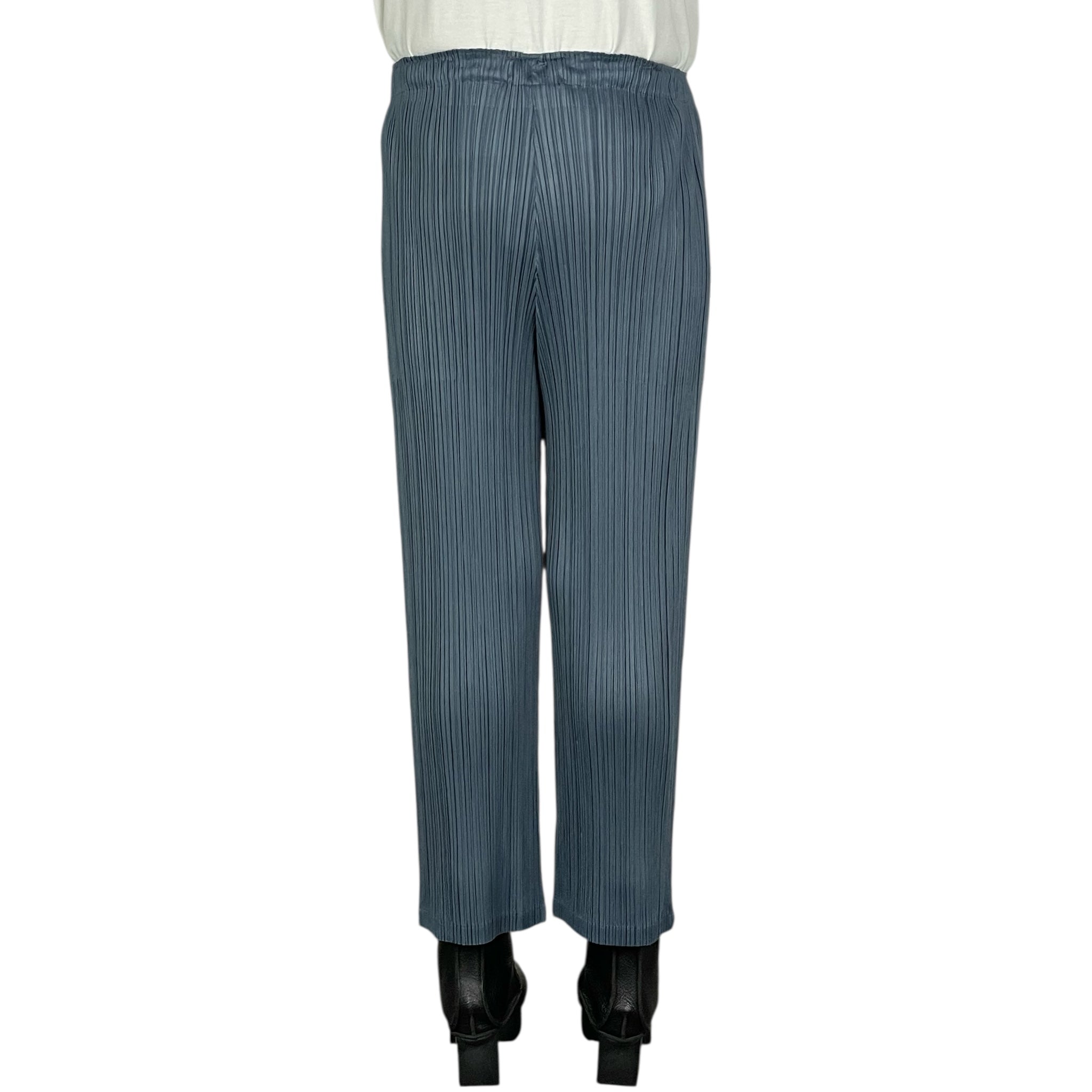 Pleats Please Issey Miyake – MIO