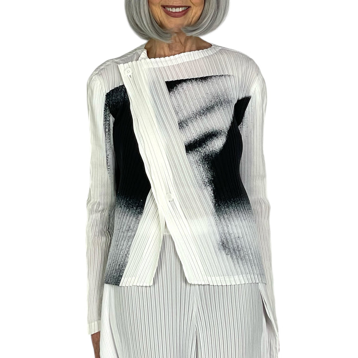 SHADOW STUDY PLEATS JACKET