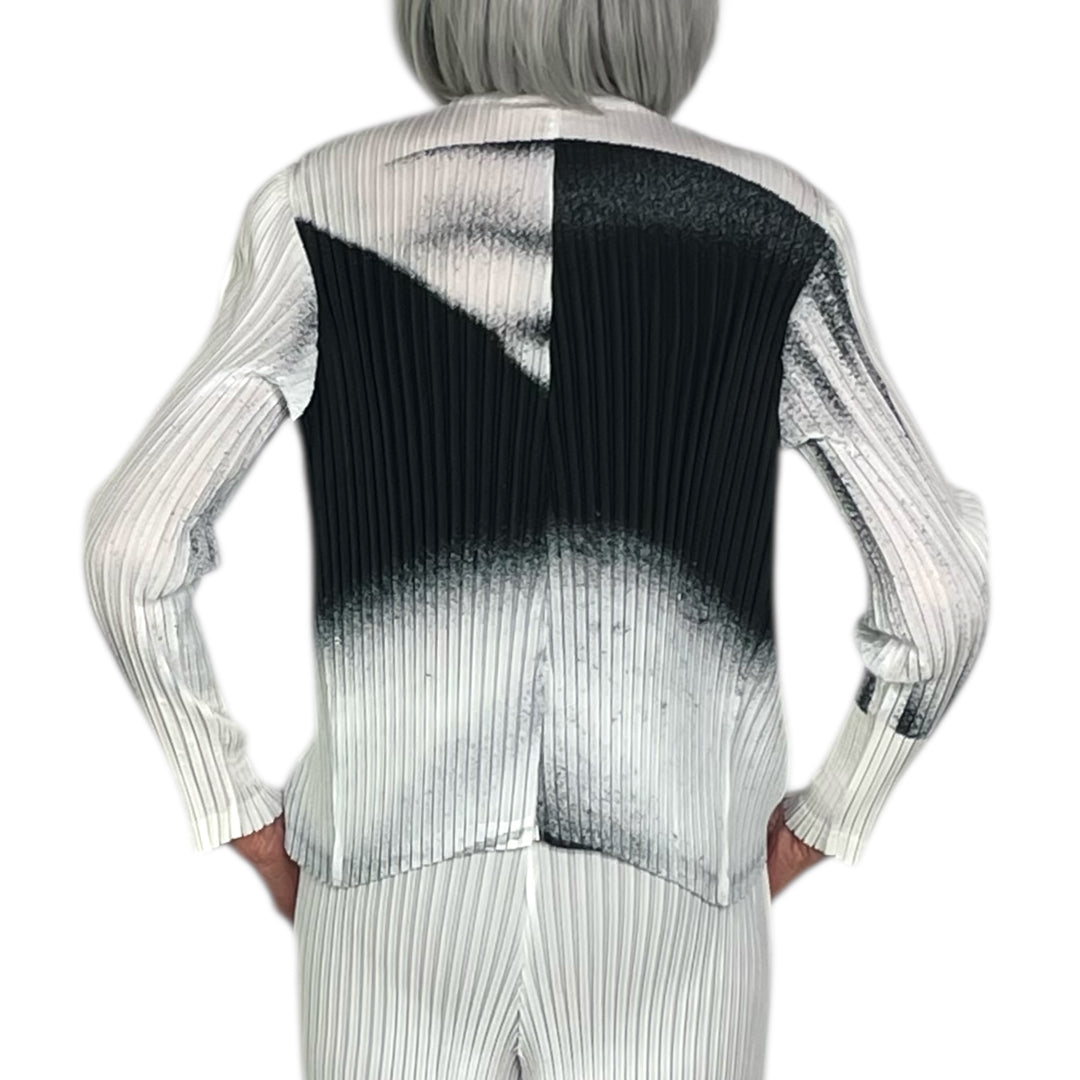 SHADOW STUDY PLEATS JACKET