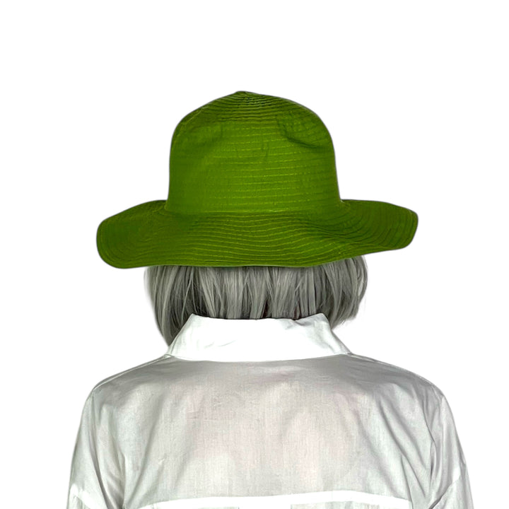 MEDIUM BRIM RIBBON HAT W/TIE