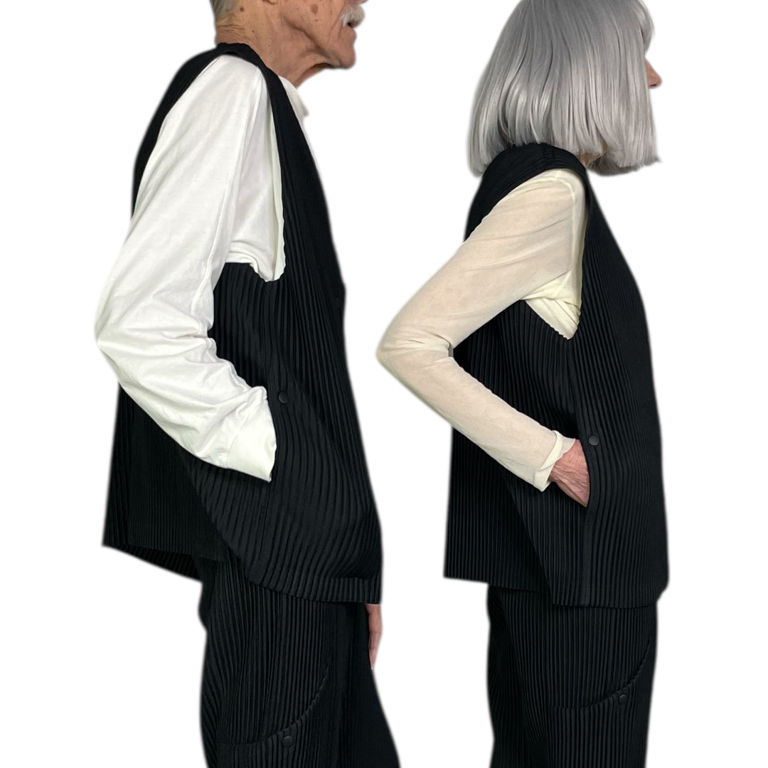 QUARRY V-NECK ZIP VEST