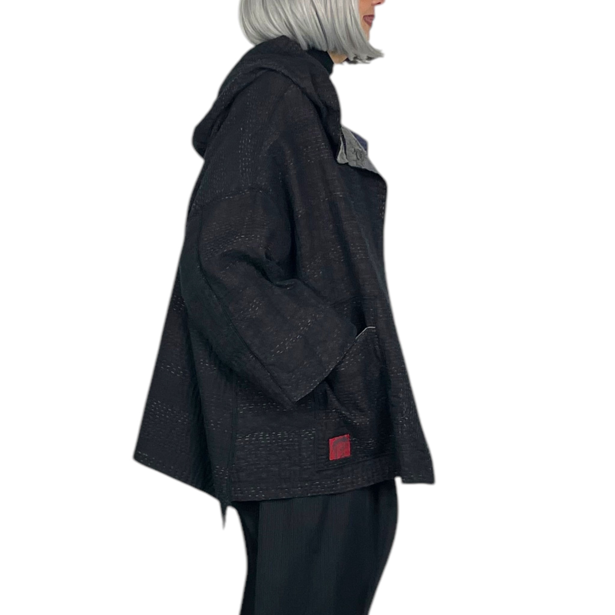 TWO TONE HOODIE PONCHO JACKET – MIO