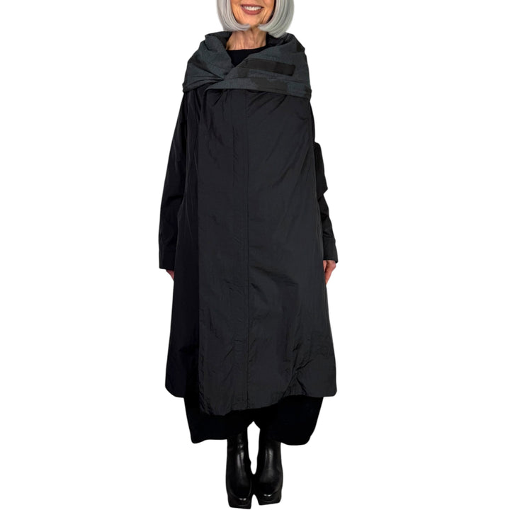 REVERSIBLE HOODED COAT