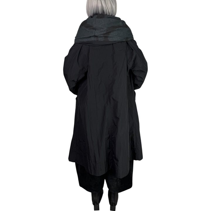 REVERSIBLE HOODED COAT