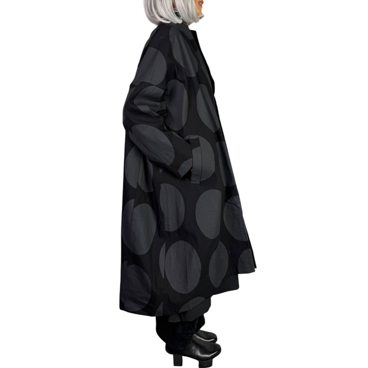 BIG DOT PRINT COAT