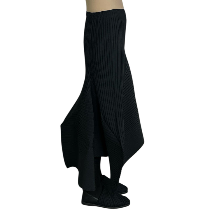 FOLD PLEATS SKIRT