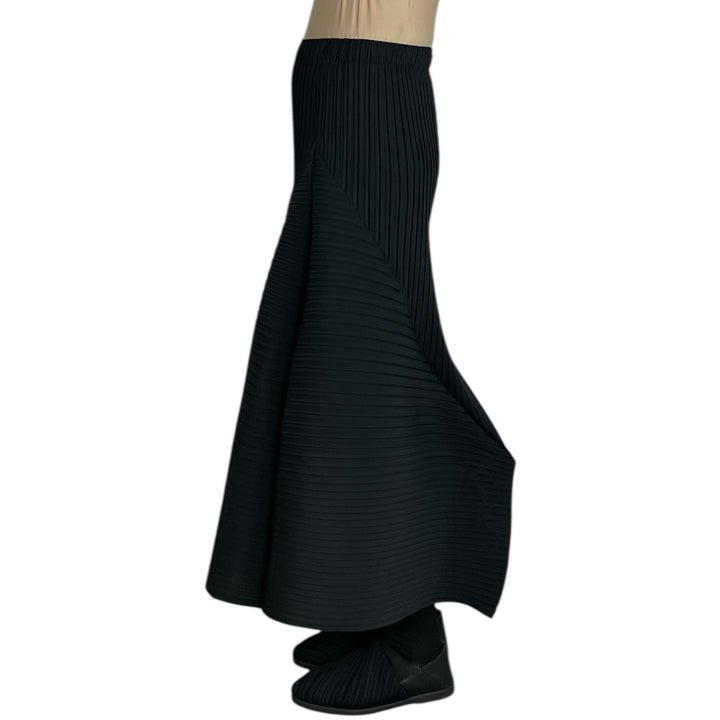 FOLD PLEATS SKIRT