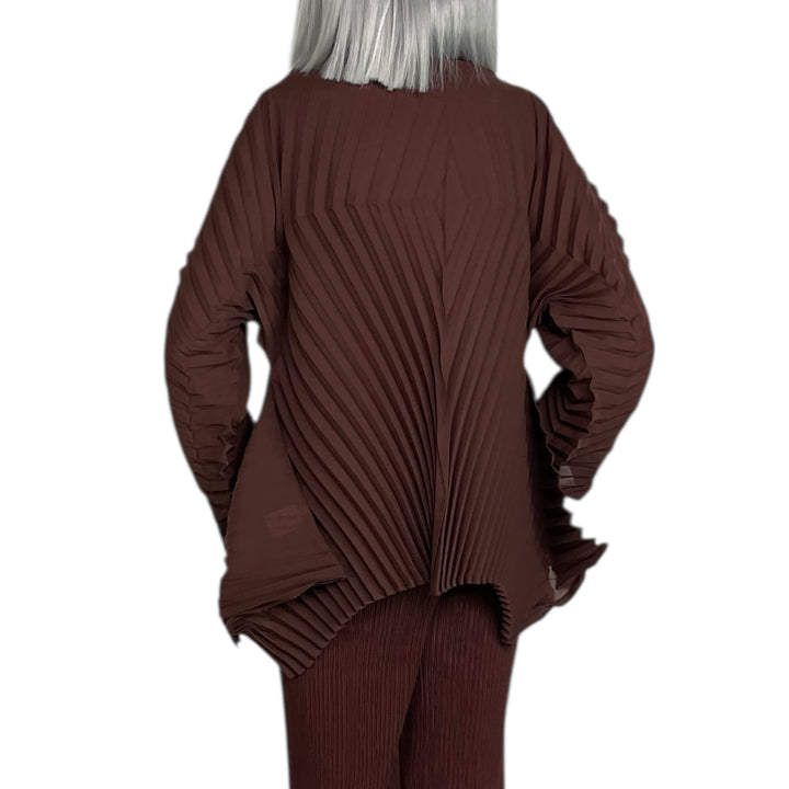 WAVE PLEATS TOP