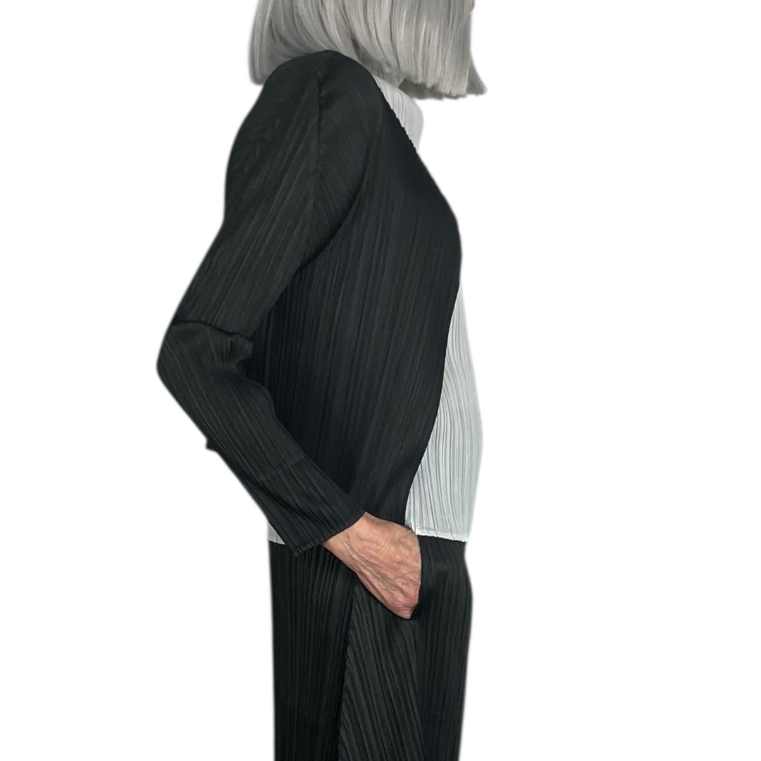 BASICS SHORT CARDIGAN