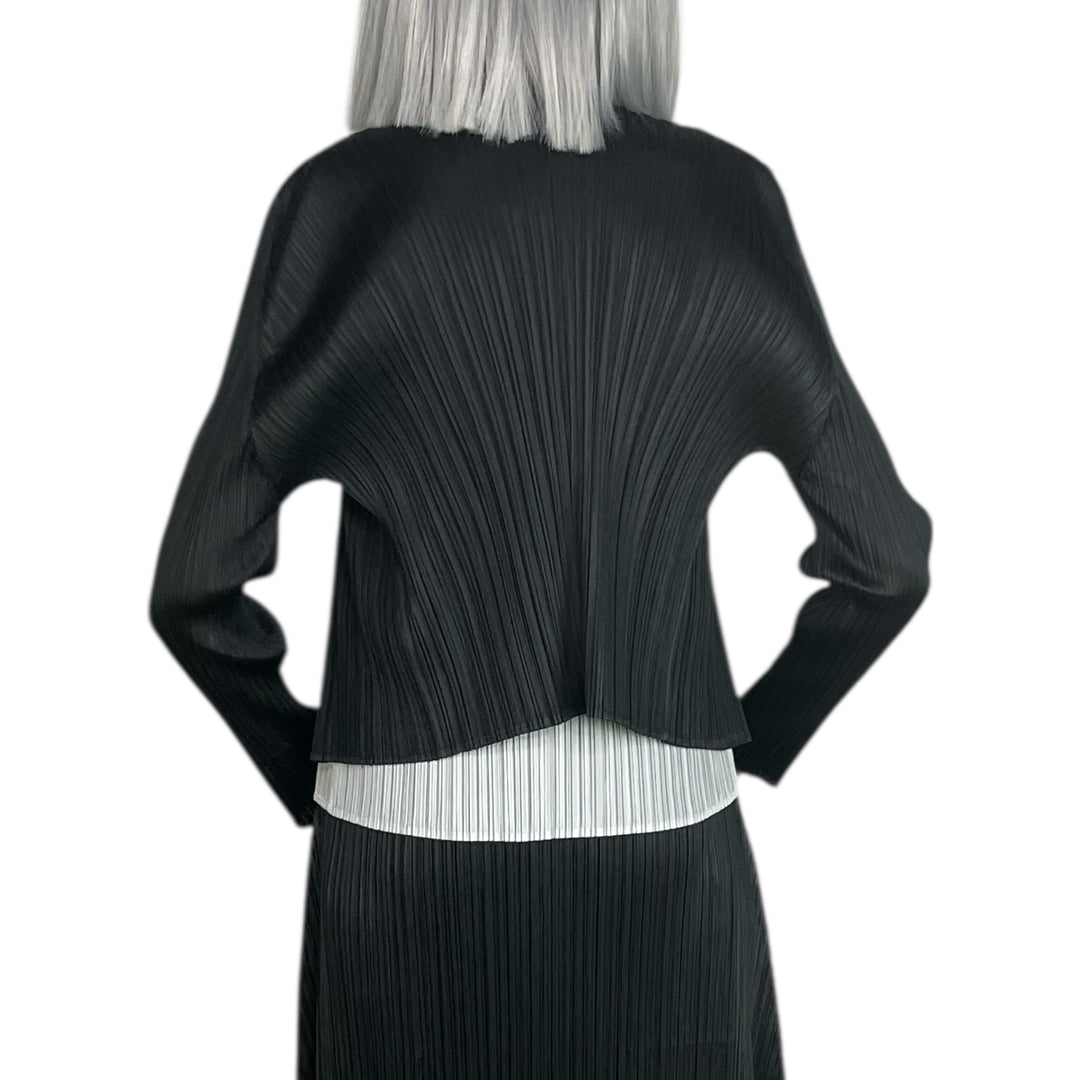 BASICS SHORT CARDIGAN