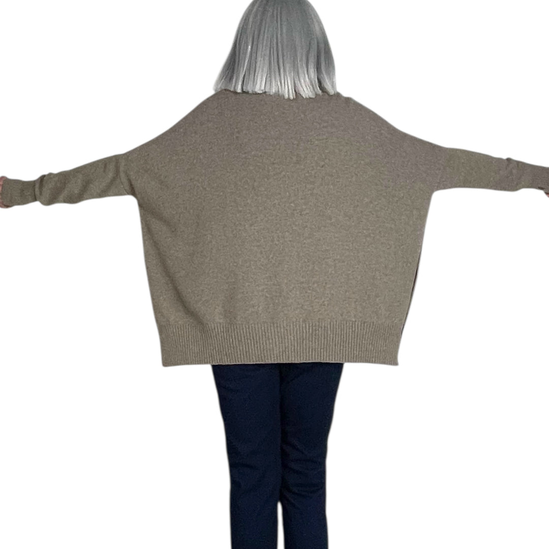 ROUND NECK KNIT PULLOVER