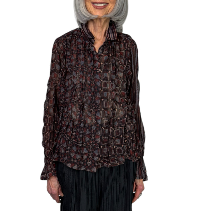 AJRAKH SQUARES WAVY TUCK CROP SHIRT
