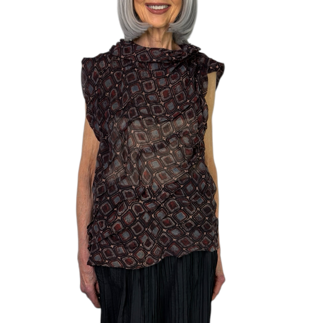 AJRAKH SQUARES WAVY TUCK SHELL