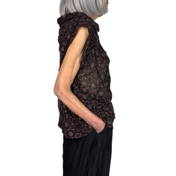 AJRAKH SQUARES WAVY TUCK SHELL