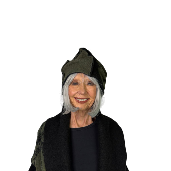 CIRCLE TIE DYE BW PATCHWORK HAT