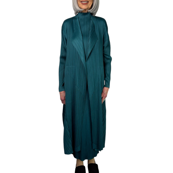 MC: OCTOBER COAT