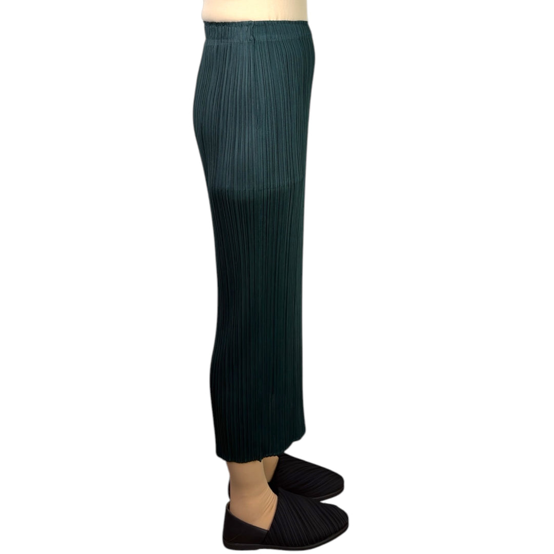 MC: OCTOBER SLIM SKIRT