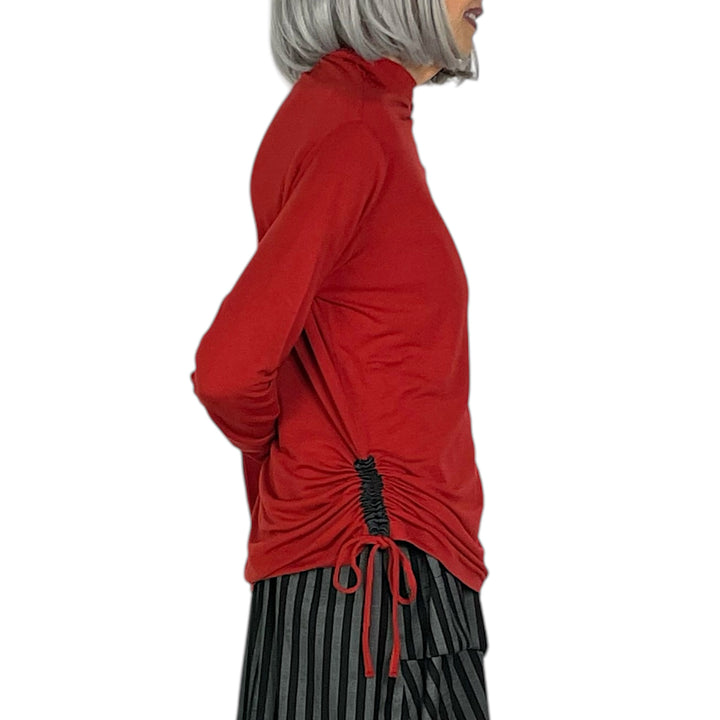 HI-NECK SHIRRED JERSEY TOP