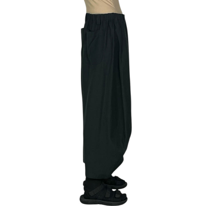 CURVED LEG CROP PANT