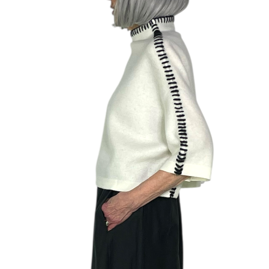 CONTRAST STITCH CROP SWEATER