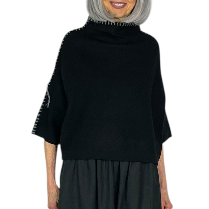 CONSTRAST STITCH CROP SWEATER