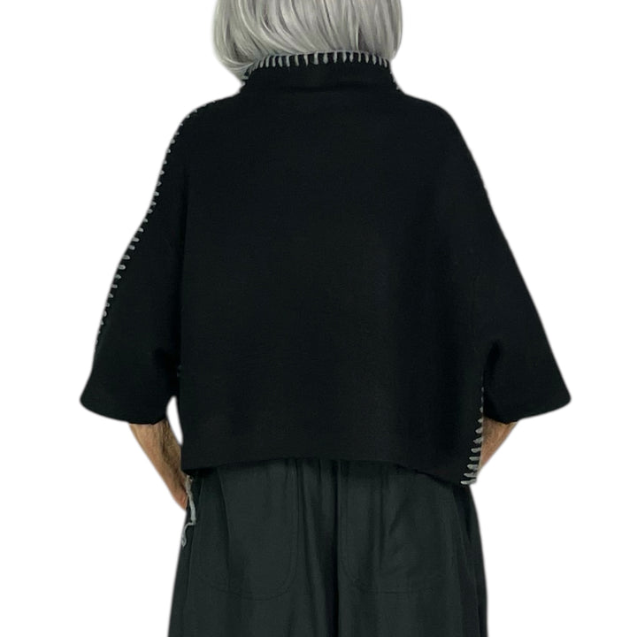 CONSTRAST STITCH CROP SWEATER