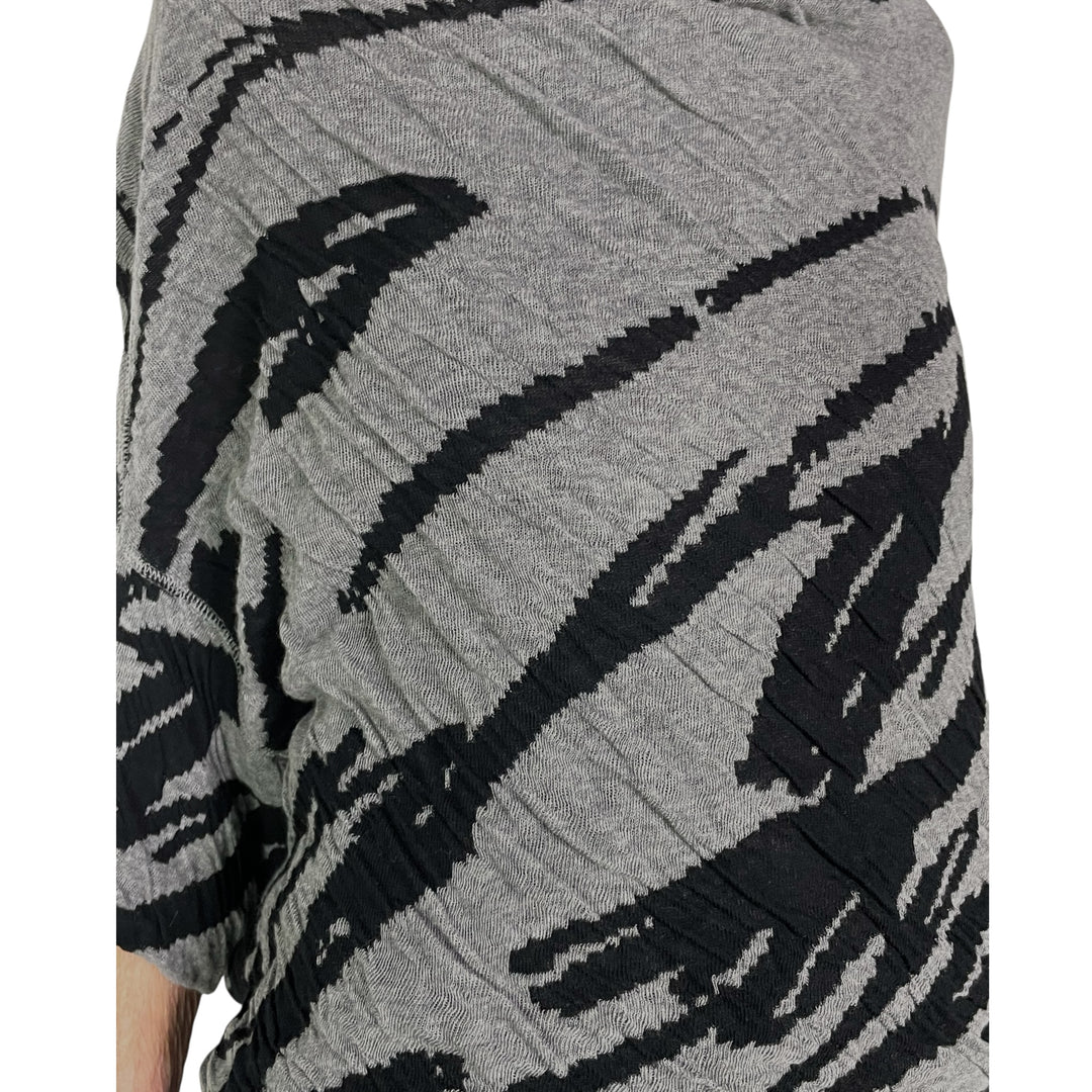KNIT PATTERN CROP SWEATER