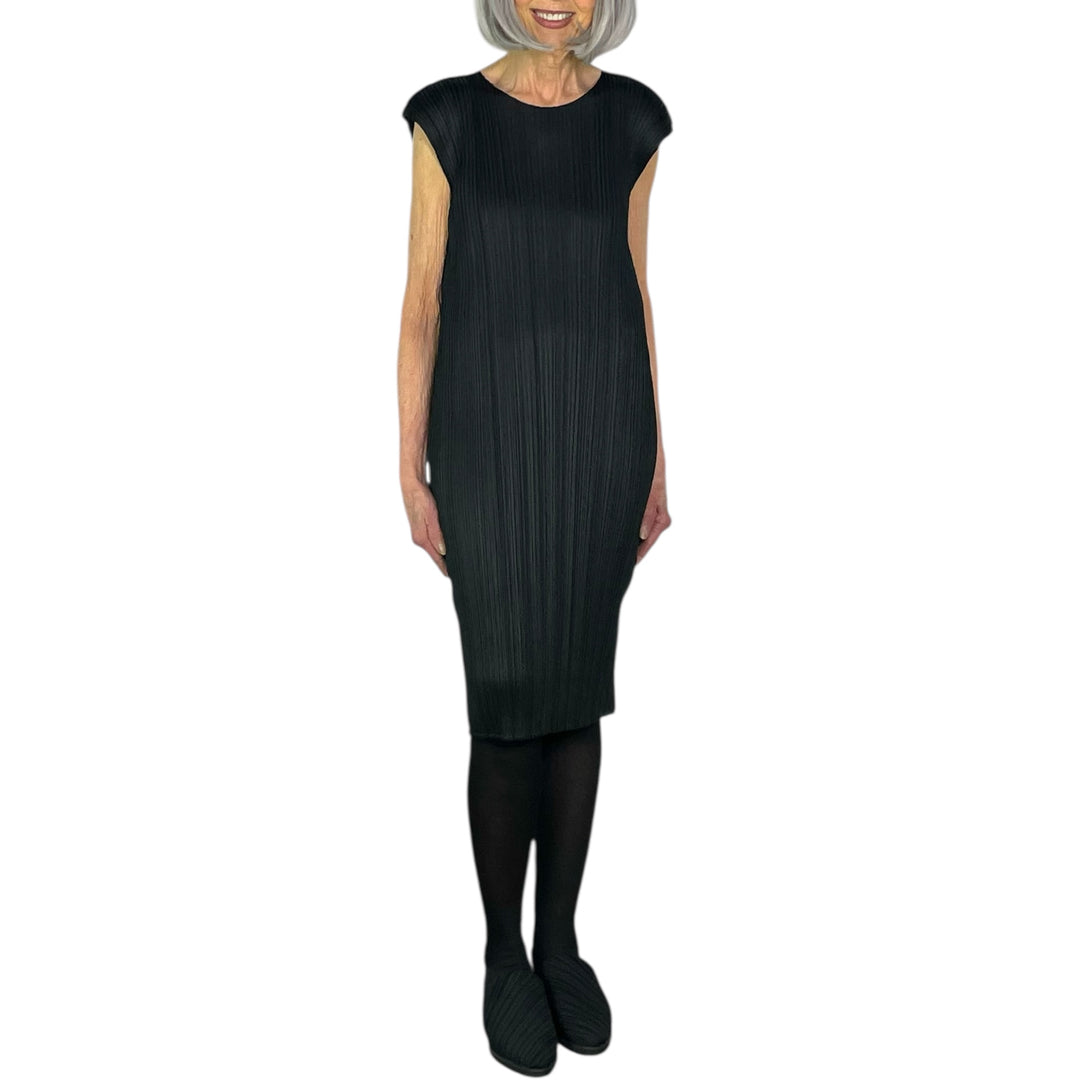BASICS SLEEVELESS DRESS