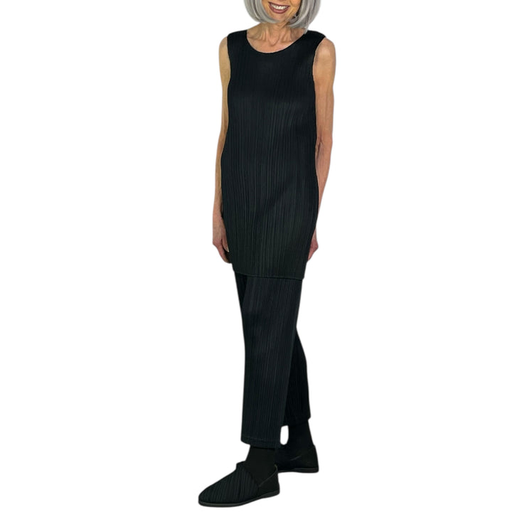 BASICS SHORT DRESS