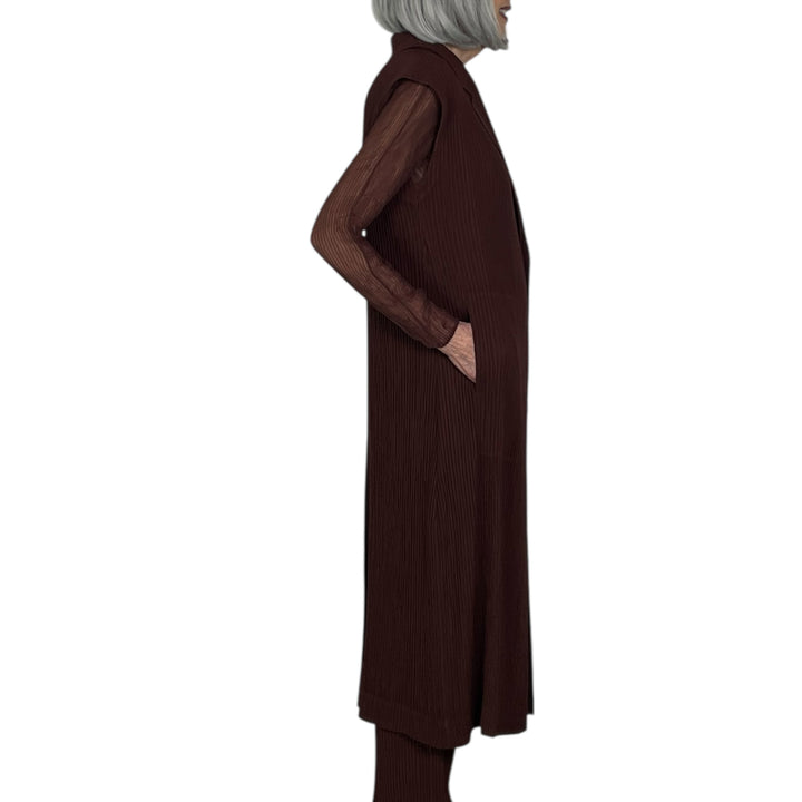 HATCHING PLEATS LONG VEST