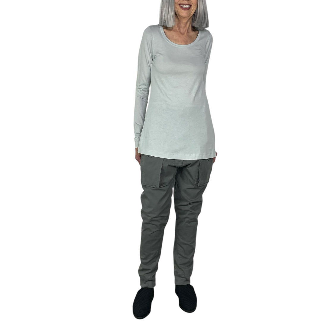 SHAPED T-SHIRT