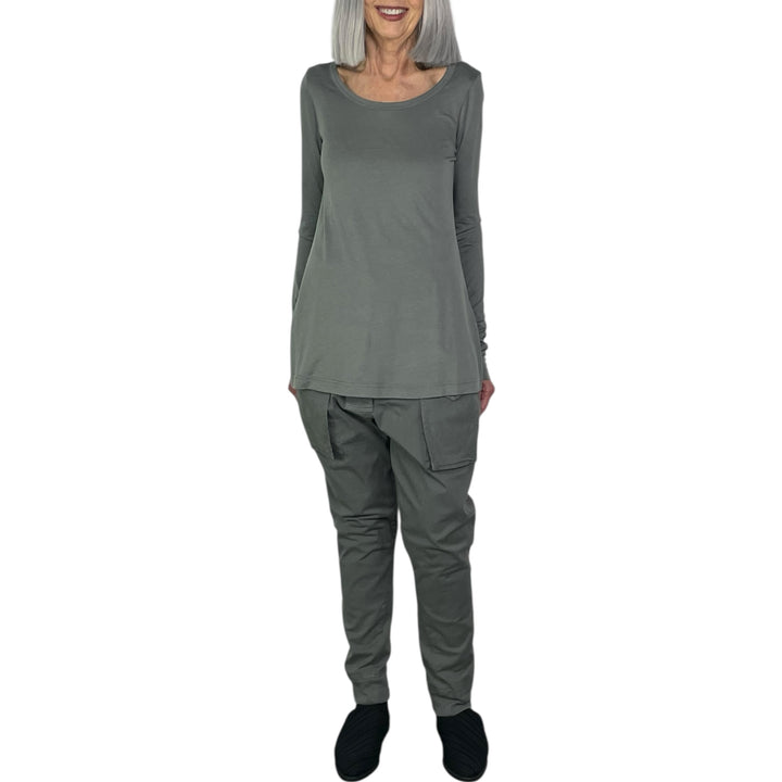 SHAPED T-SHIRT